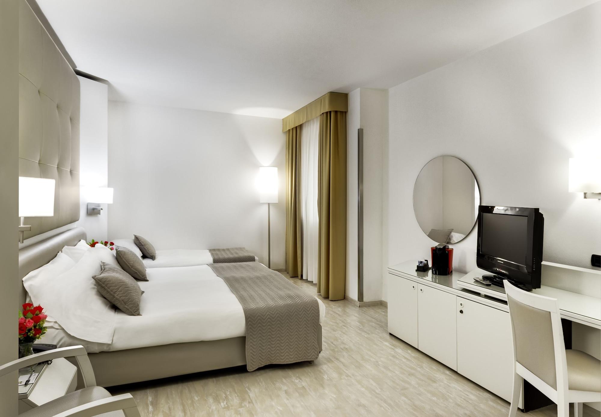 Mediterraneo Palace Hotel Ragusa Exterior photo